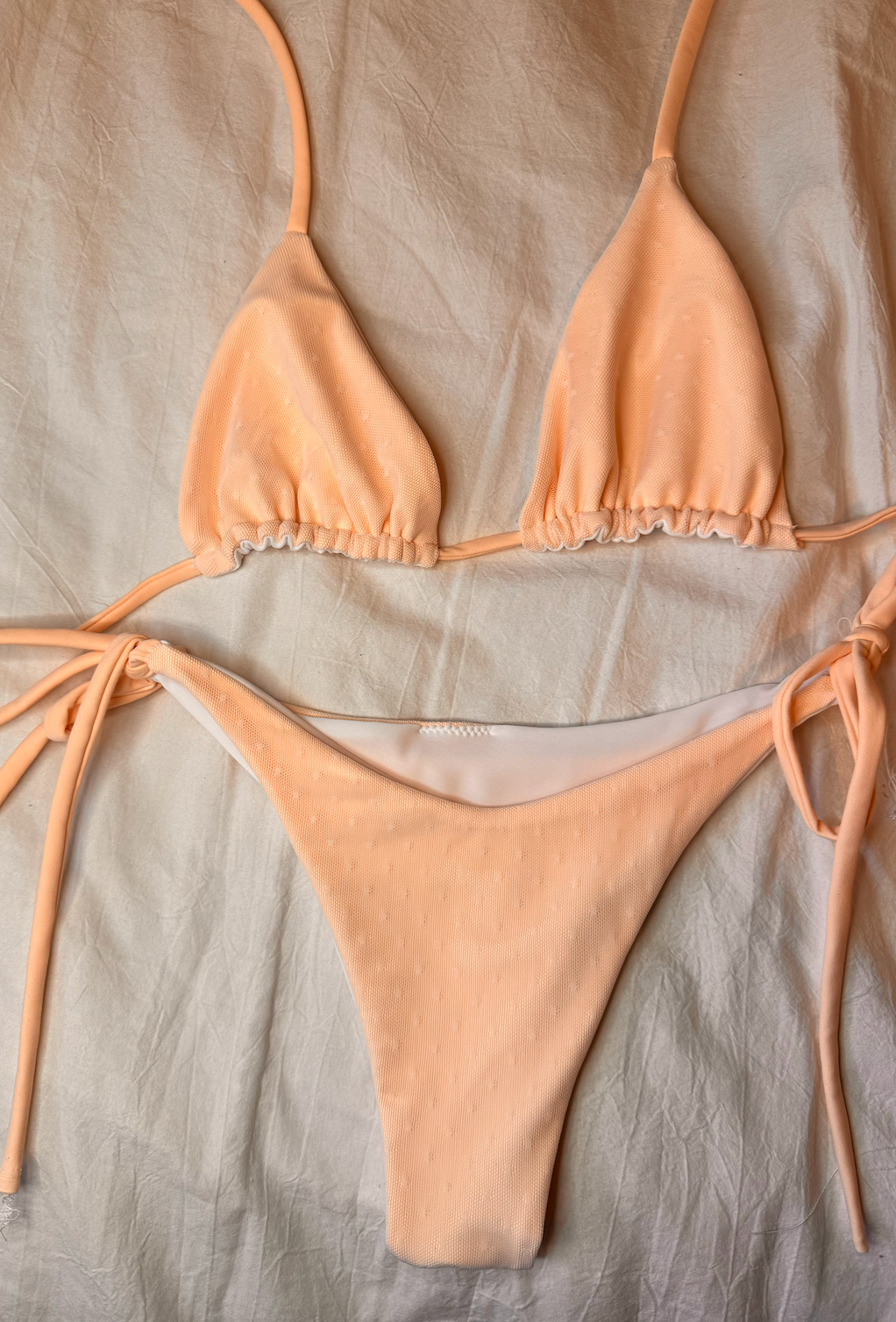 Peach/lacy Set